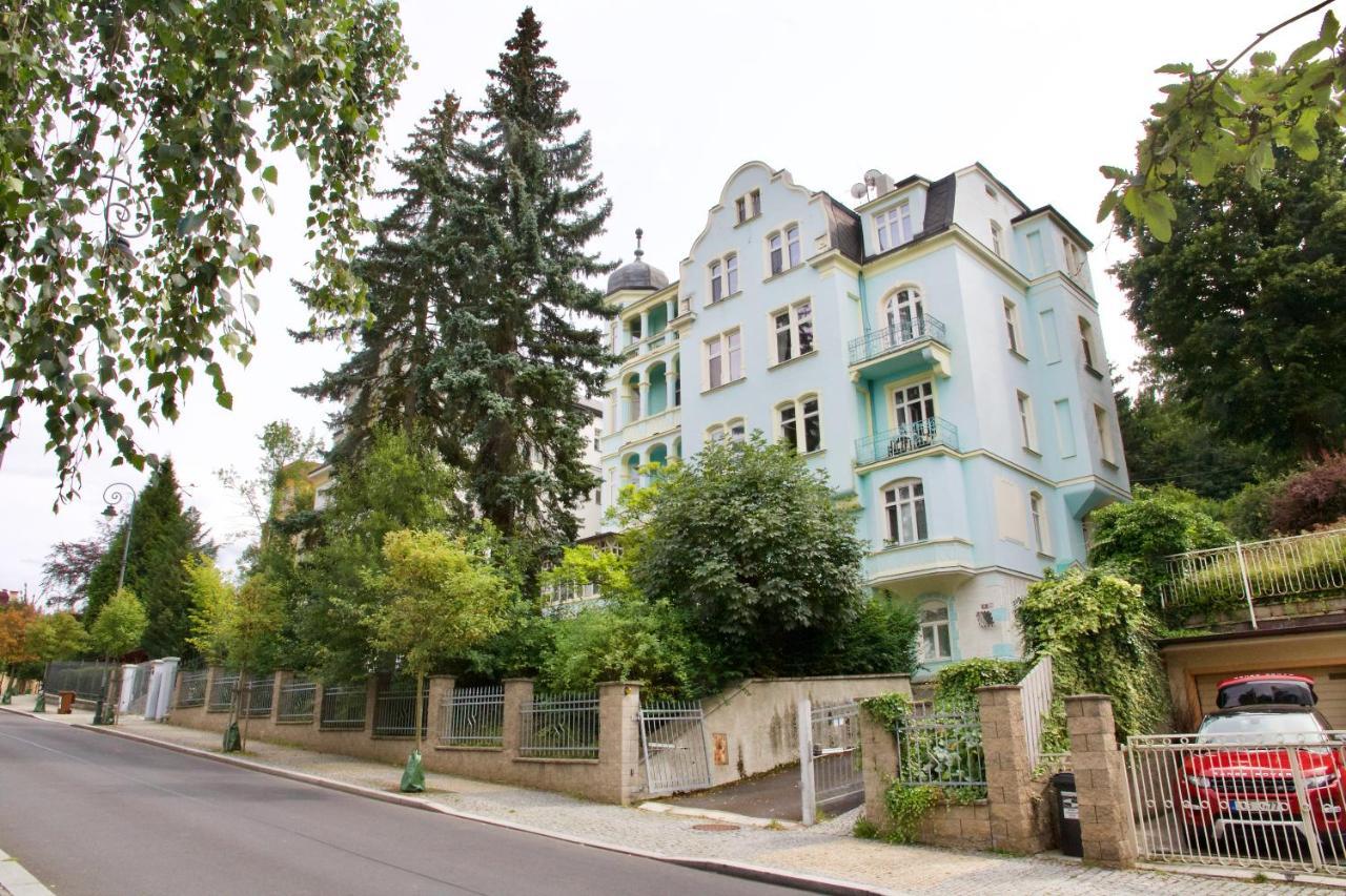 Ubytovani 1204 Na Ulici Krale Jiriho Apartment Karlovy Vary Luaran gambar